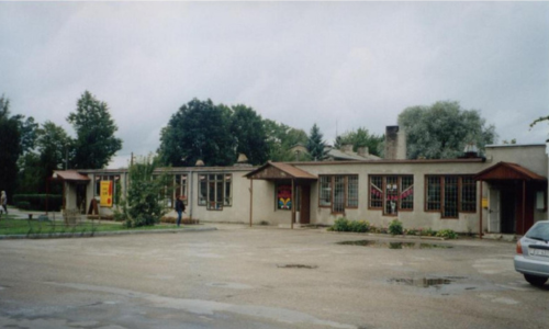 Carousel background image