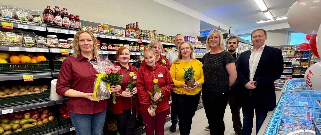 Carousel background image